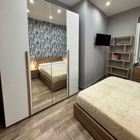 280 Mt Dalla Metro The Mox Luxury Apartament Lejlighed Napoli Eksteriør billede